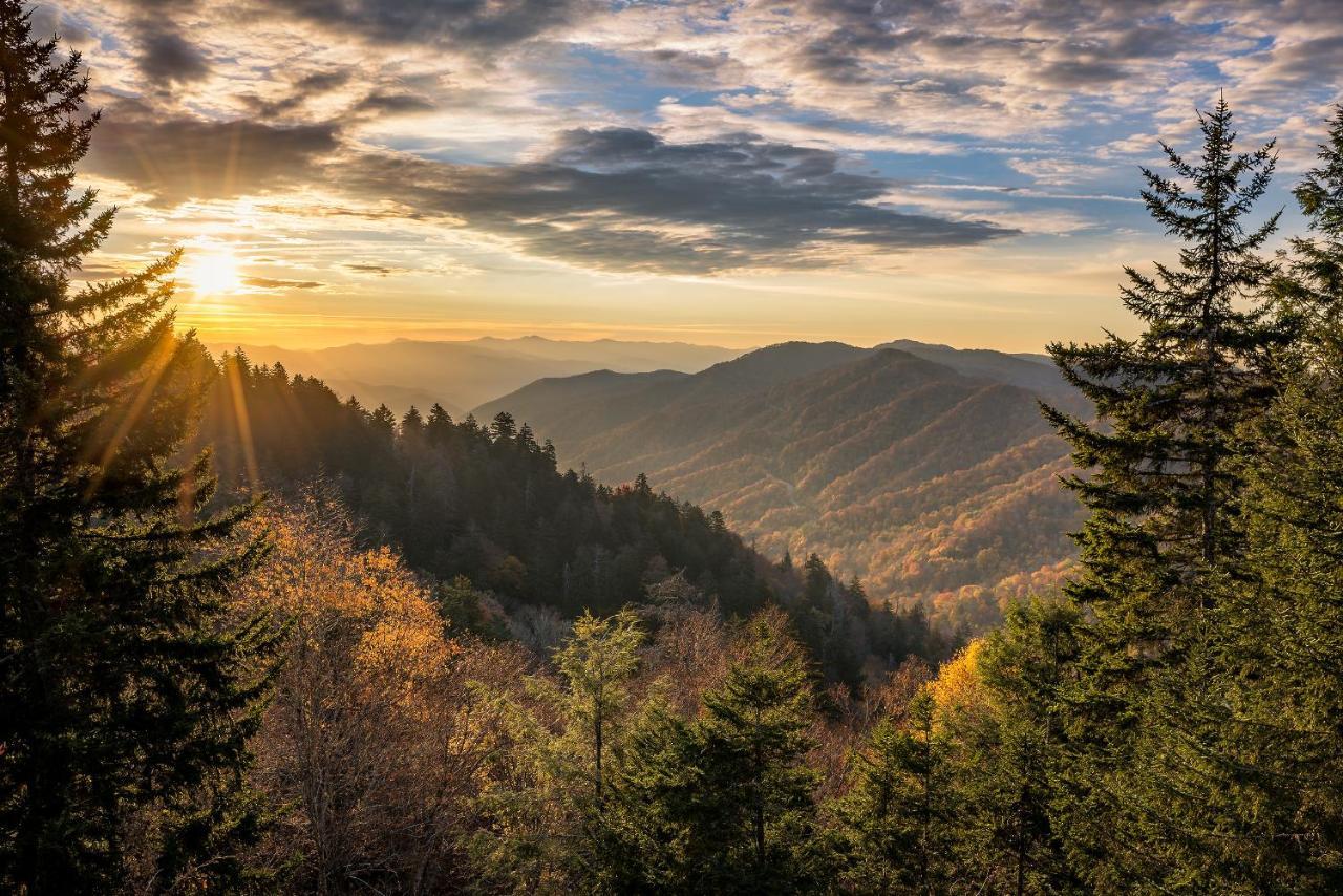 Making Memories Whispering Pines 624 Daire Pigeon Forge Dış mekan fotoğraf